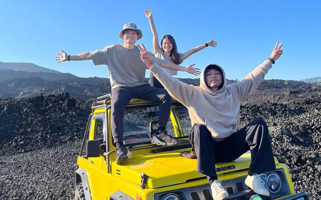 Mount Batur Jeep Sunrise and Black Lava - 