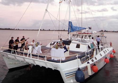 Aristocat Evening Cruise - 