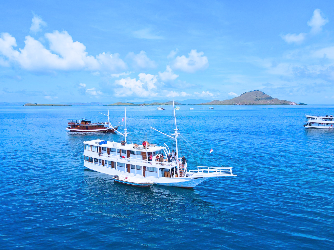 Komodo 3 Days 2 Nights by Nadia Deluxe Phinisi - 