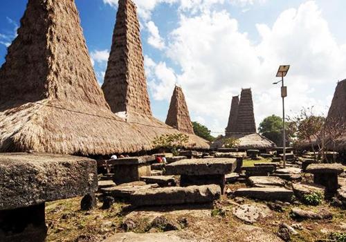 Sumba Village Tour 3 Days - 