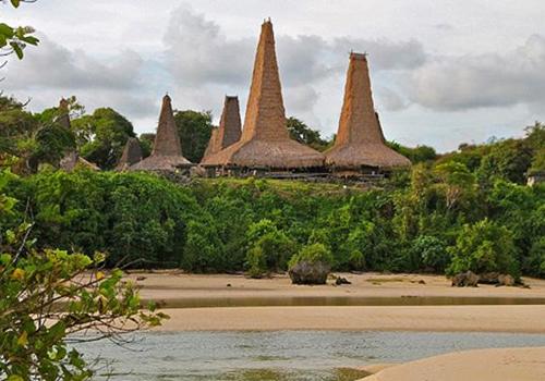 Sumba Megalithic Adventure 6 Days - 